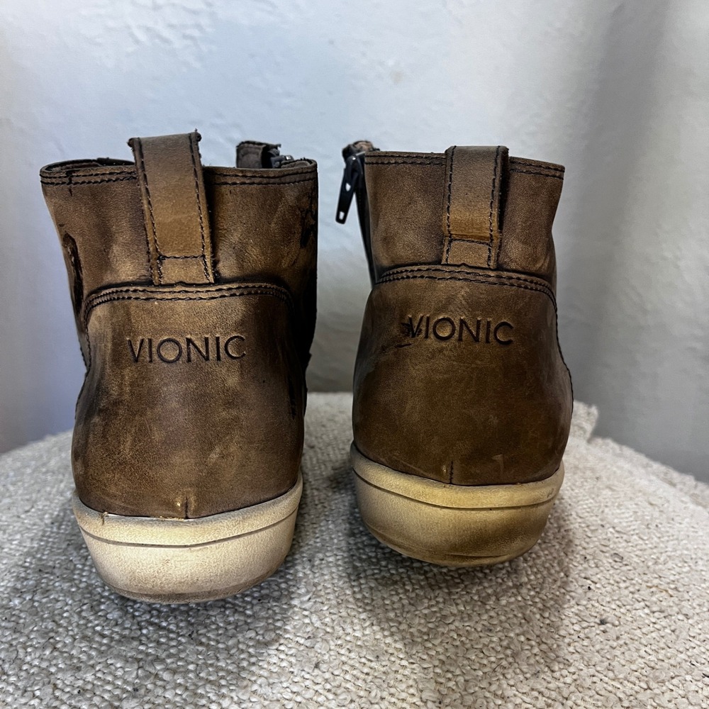 Vionic Shawna Brown Leather Weather Resistant High Top Sneakers Wide 11 TVW5438 - Picture 3 of 11